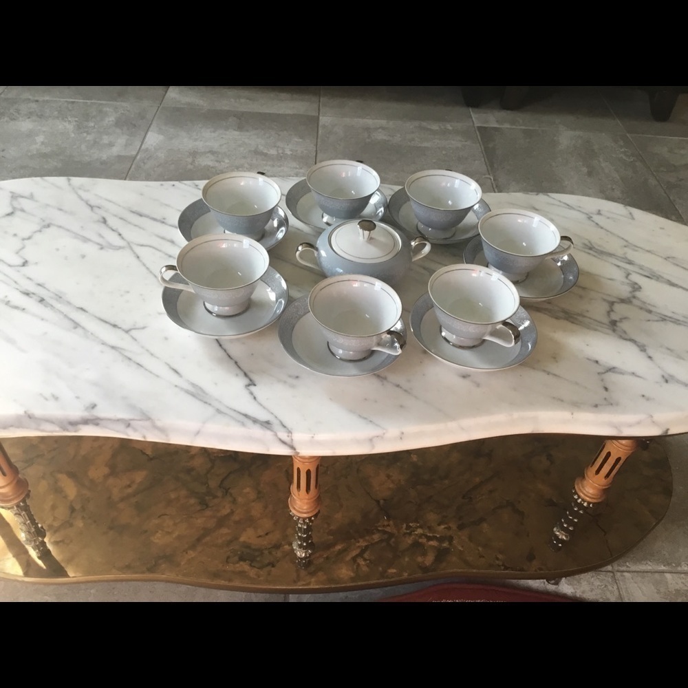 Vintage LUXURY 16‎ PIECES TEA ☕️ SET